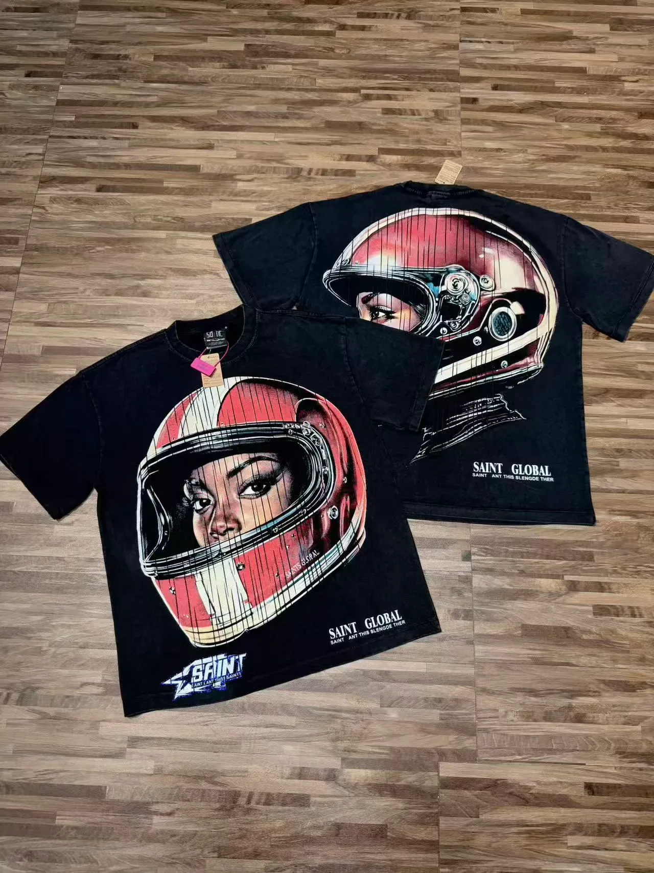 SAINT GLOBAL Helmet Graphic Print T-Shirt 11