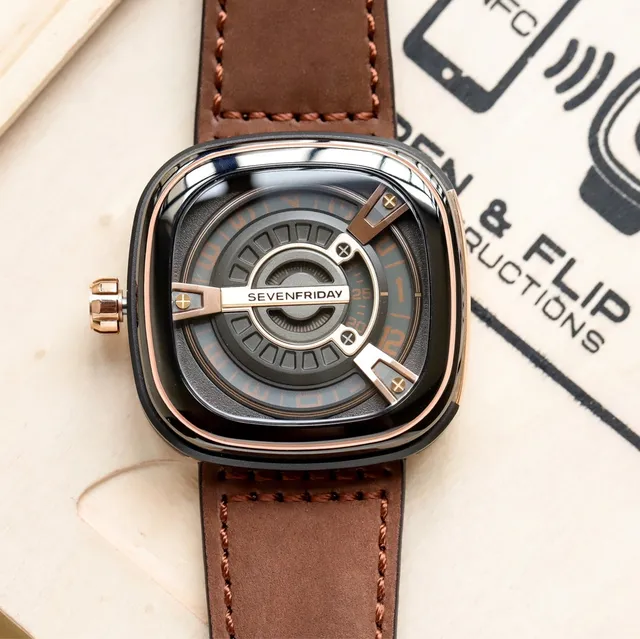 SEVENFRIDAY P-Series حالة مربعة مخددية أسود بني وجه مكشوف متعدد الطبقات ساعة ميكانيكية 13