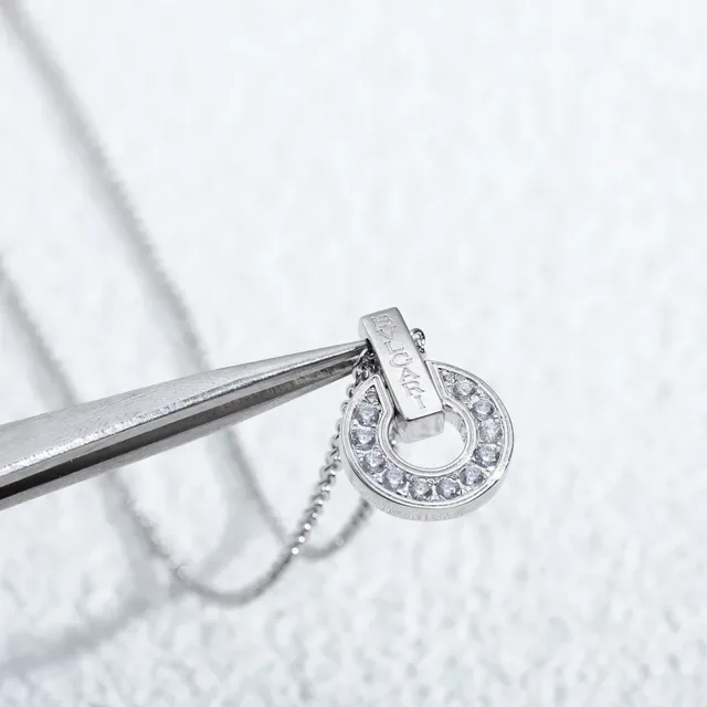 Silver Blue Chain Circular Pavé Pendant Necklace 5