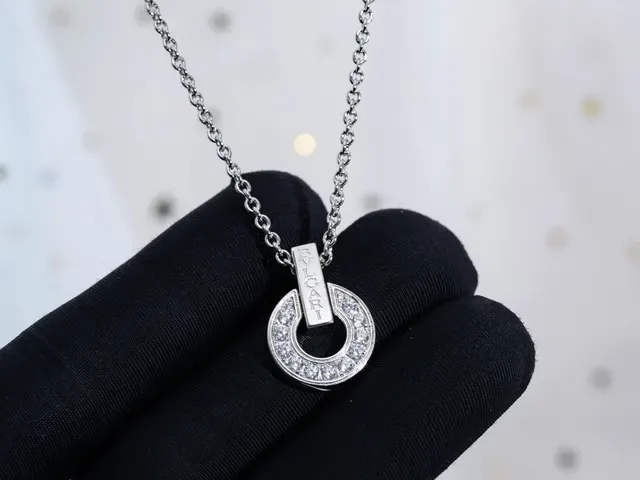Silver Blue Chain Circular Pavé Pendant Necklace 8