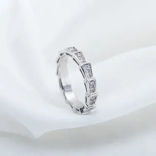 সিলভার টোন জ্যামিতিক চ্যানেল সেট পেভ রিং