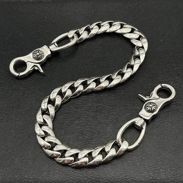 Silver-Toned Oxidized Curb Link Chain Bracelet 3