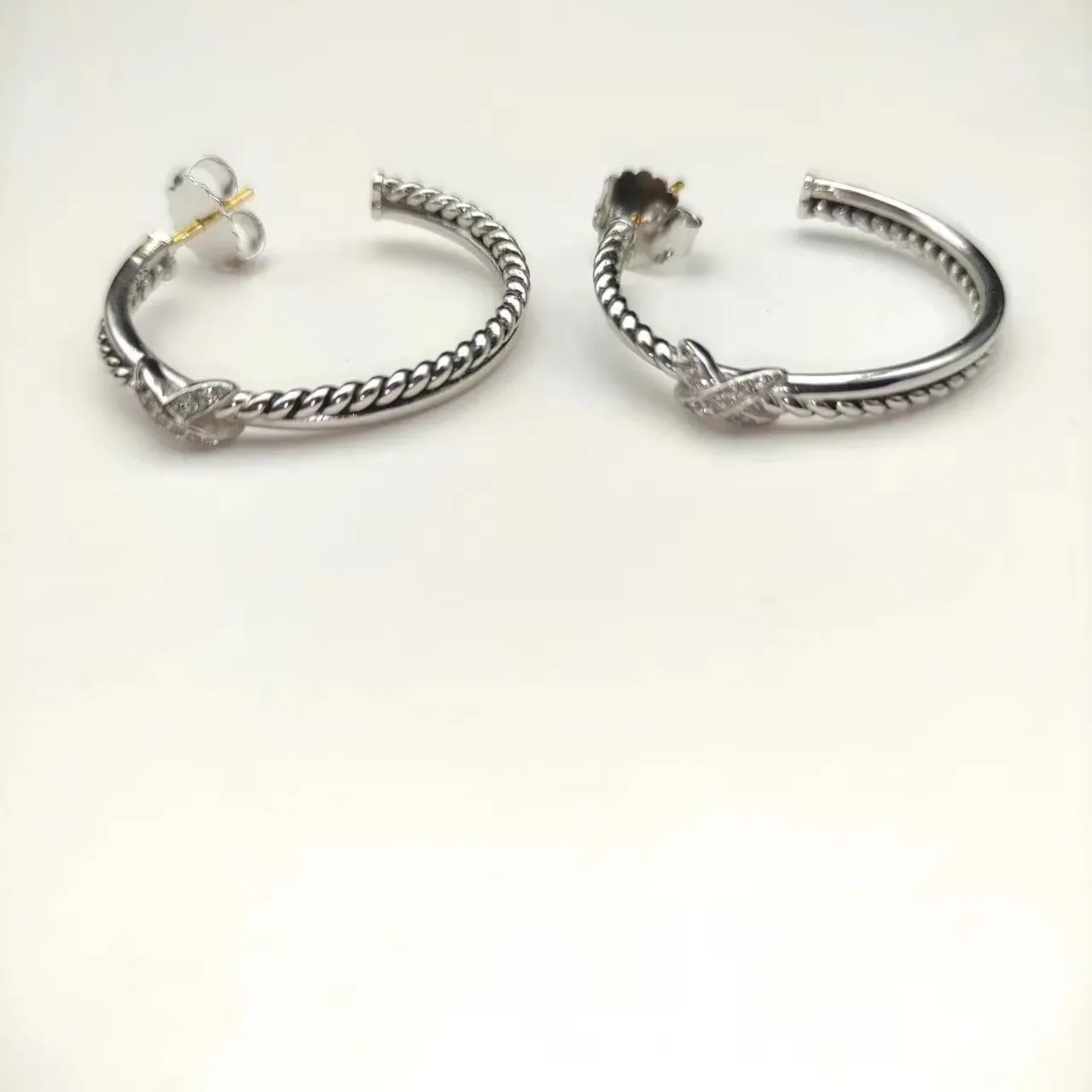 Silver Twisted Rope Texture Leaf-Shaped Embellishments Earrings 3