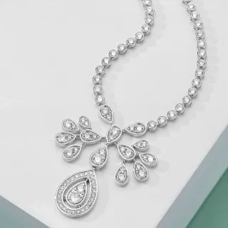 Collier Argent Blanc Pendentif Multi-Gouttes Pavé-Set Diamants