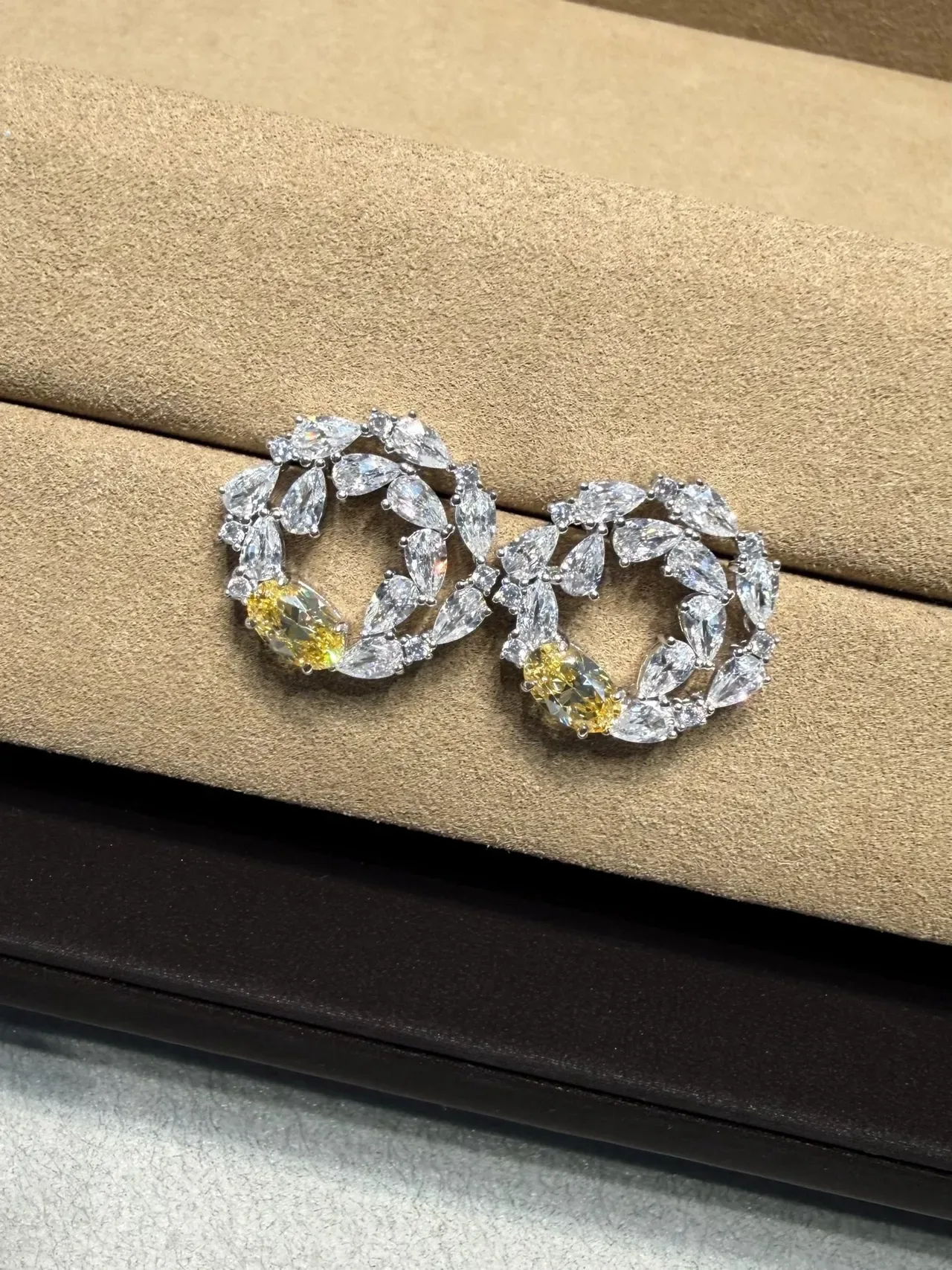 Silver Yellow Circular Wreath Design Marquise-Cut Clear Stones Earrings 6