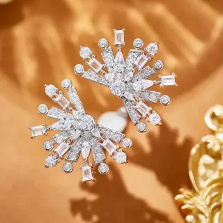 Brincos de Cristal com Corte Múltiplo em Formato de Estrela Inspirados em Flocos de Neve