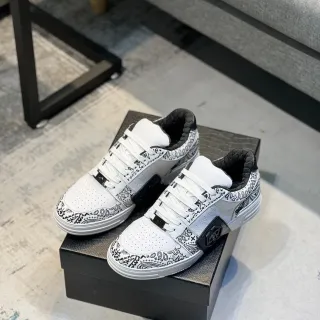 Zapatillas Lifestyle de Bajo con Estampa de Bandana en Blanco y Negro