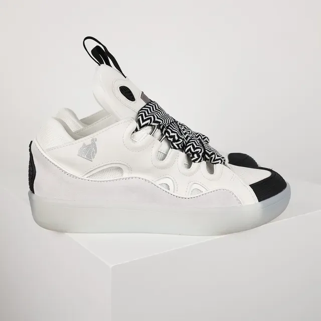 White and Black Zigzag Lace Lifestyle Sneakers 3