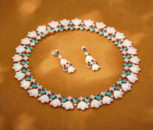 White Blue Fan-Shaped Enamel Turquoise Teardrop Necklace 5