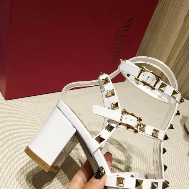 White Gold Leather-Like Upper Pyramid Studs Gladiator Sandals 5