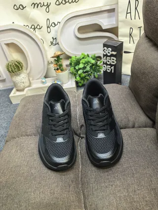 White Gradient Stripe Low-Top Mesh Sneakers 20