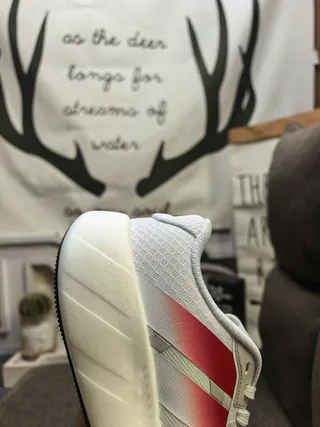 White Gradient Stripe Low-Top Mesh Sneakers 23