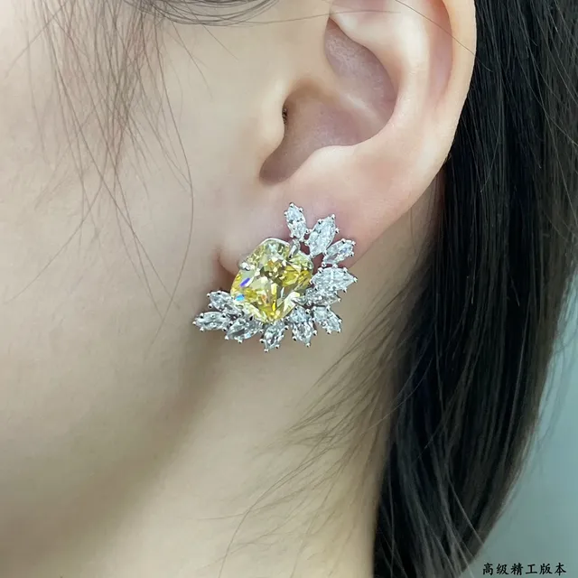 Aretes de gema amarilla con corte cushion-cut y cluster floral 9