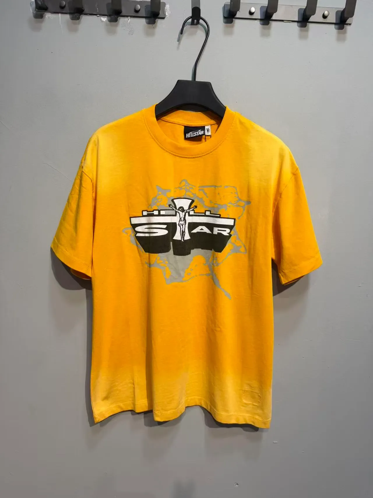 Yellow Graphic Print Oversized T-Shirt 5
