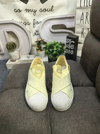 Yellow White Slip-On Elastic Strap Sneakers 10