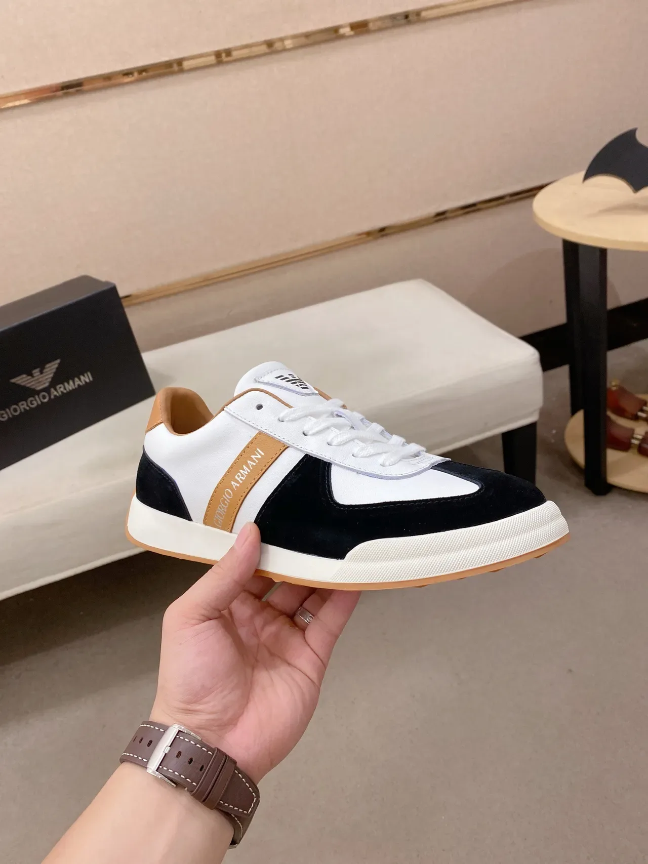 Giorgio Armani 拼皮革和麂皮生活方式运动鞋 4