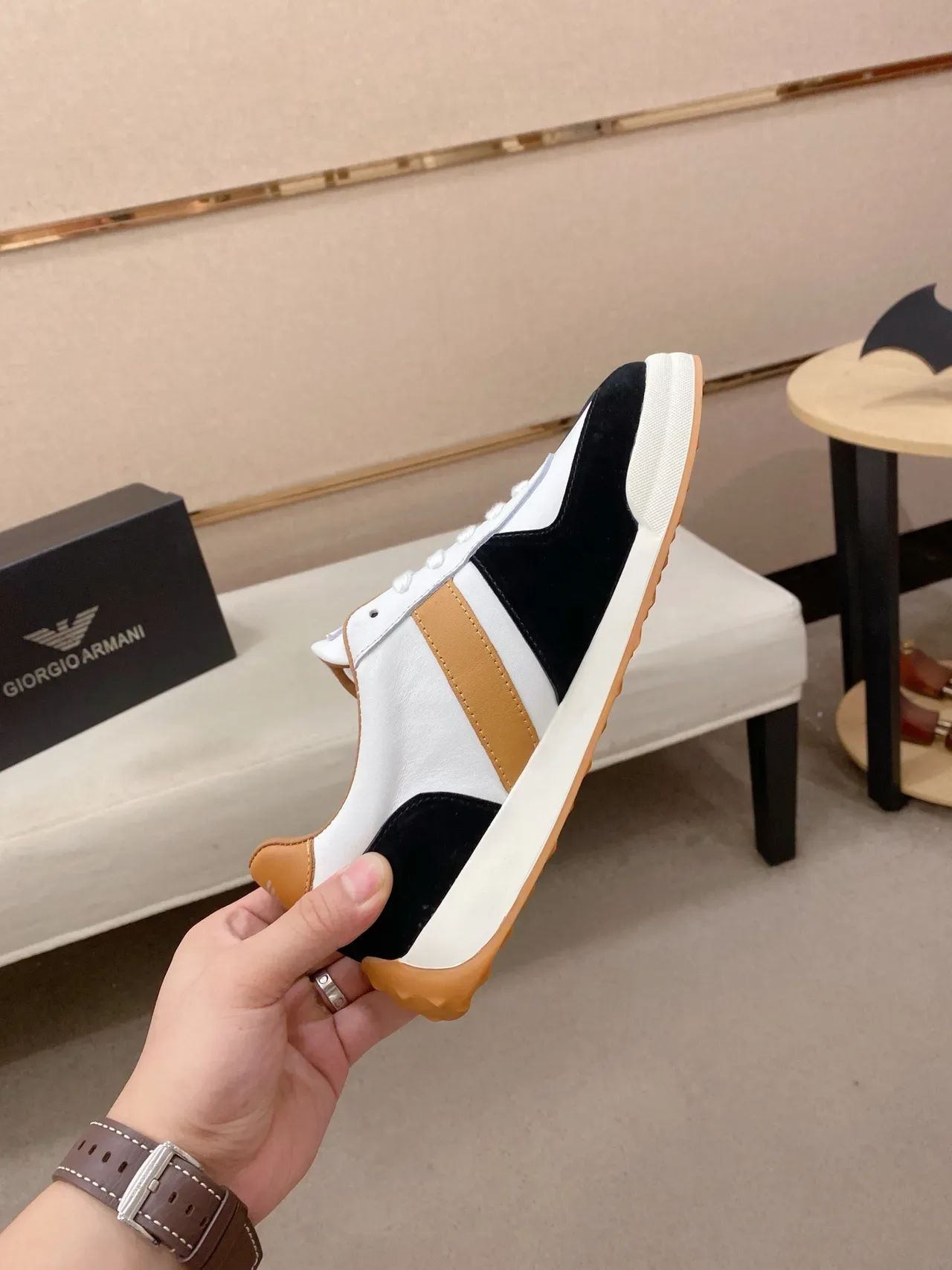 Giorgio Armani 拼皮革和麂皮生活方式运动鞋 5