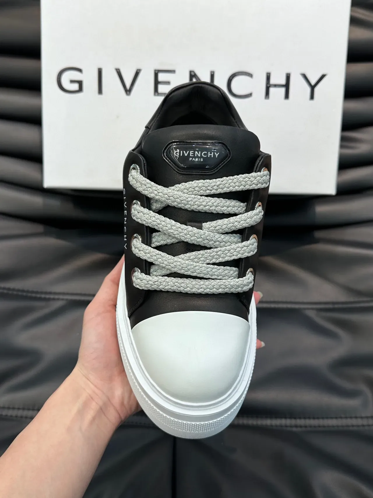 Givenchy Noir Blanc Semelle Plateforme Cuir Supérieur Sneakers Lifestyle 5