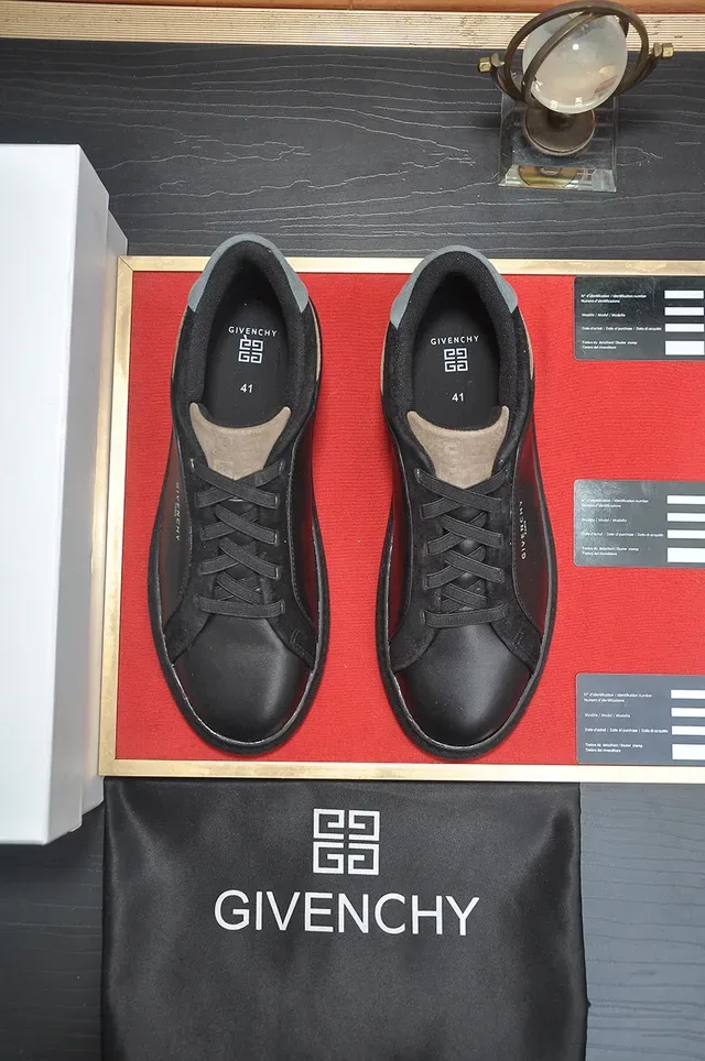 Givenchy City Sport কালো ধূসর সুয়েড প্যানেল লাইফস্টাইল স্নিকার্স 3