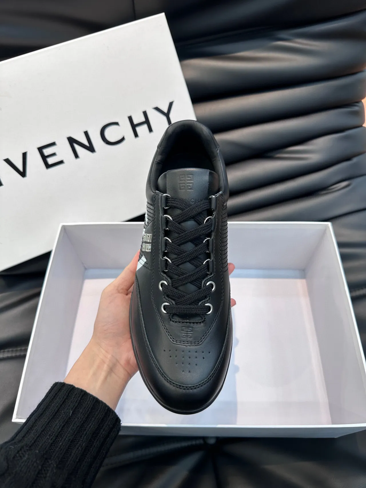 Givenchy City Sport Tênis Lifestyle de Couro Preto 6