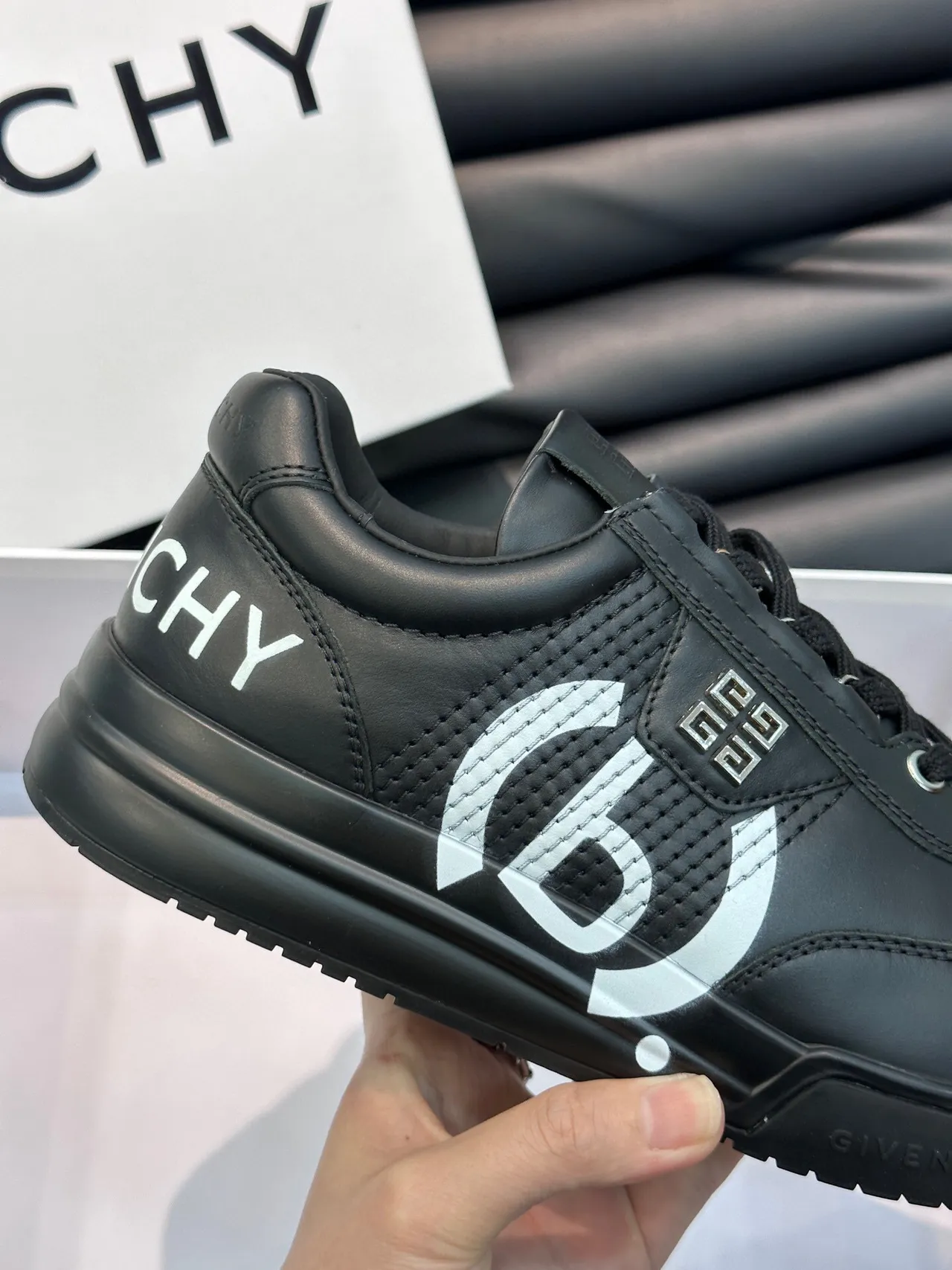 Givenchy City Sport Tênis Lifestyle de Couro Preto 8