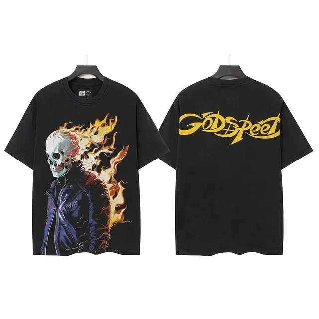 Camiseta preta Godspeed com estampa de caveira e chamas 2