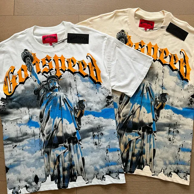 Camiseta oversized Godspeed con estampado gráfico de la Estatua de la Libertad 6