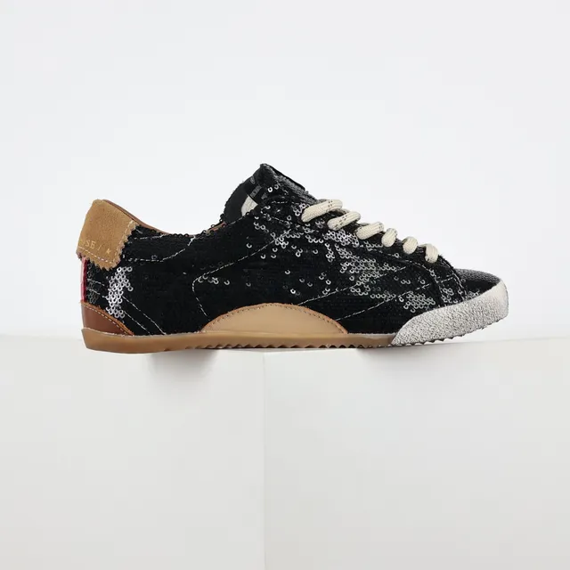 Golden Goose Superstar Sneakers lifestyle noires paillettes étoile rouge 7