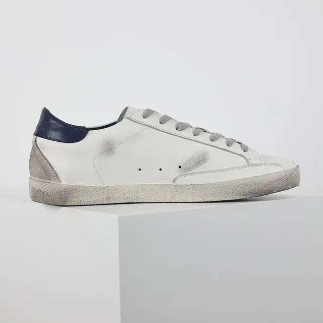 Golden Goose Superstar حذاء رياضي أبيض جلدي أسلوب حياة متضرر 7