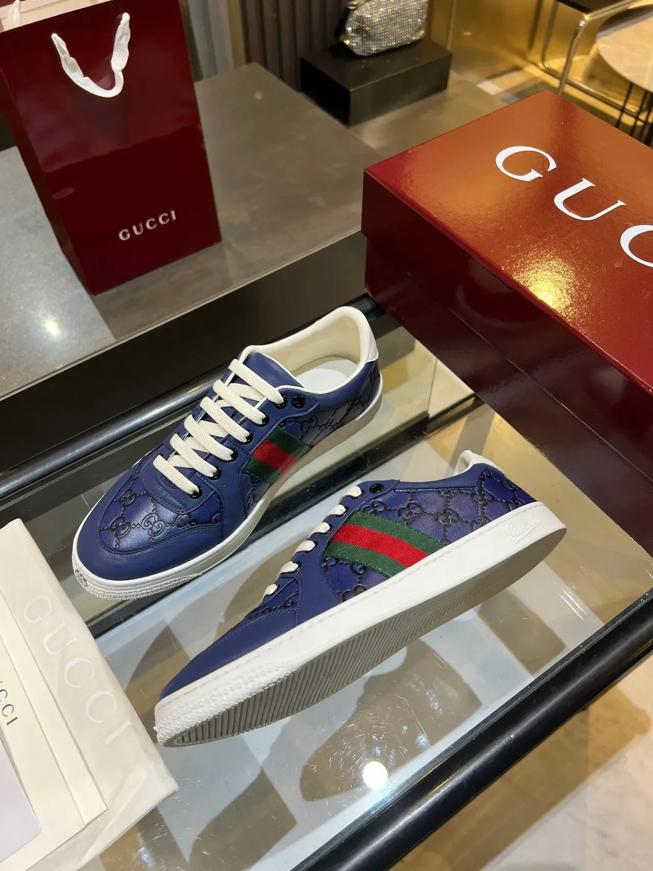 Gucci Ace أحذية رياضية أسلوب حياة أزرق GG Monogram Web Stripe 4