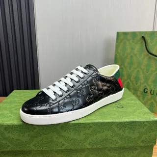 Gucci Ace Embossed GG Monogram Zapatillas Lifestyle Negras