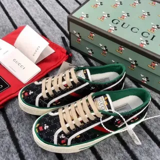 Gucci Ace Mickey Mouse Print zapatillas lifestyle