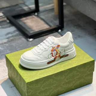 Gucci Ace Tigger Graphic 白色生活运动鞋