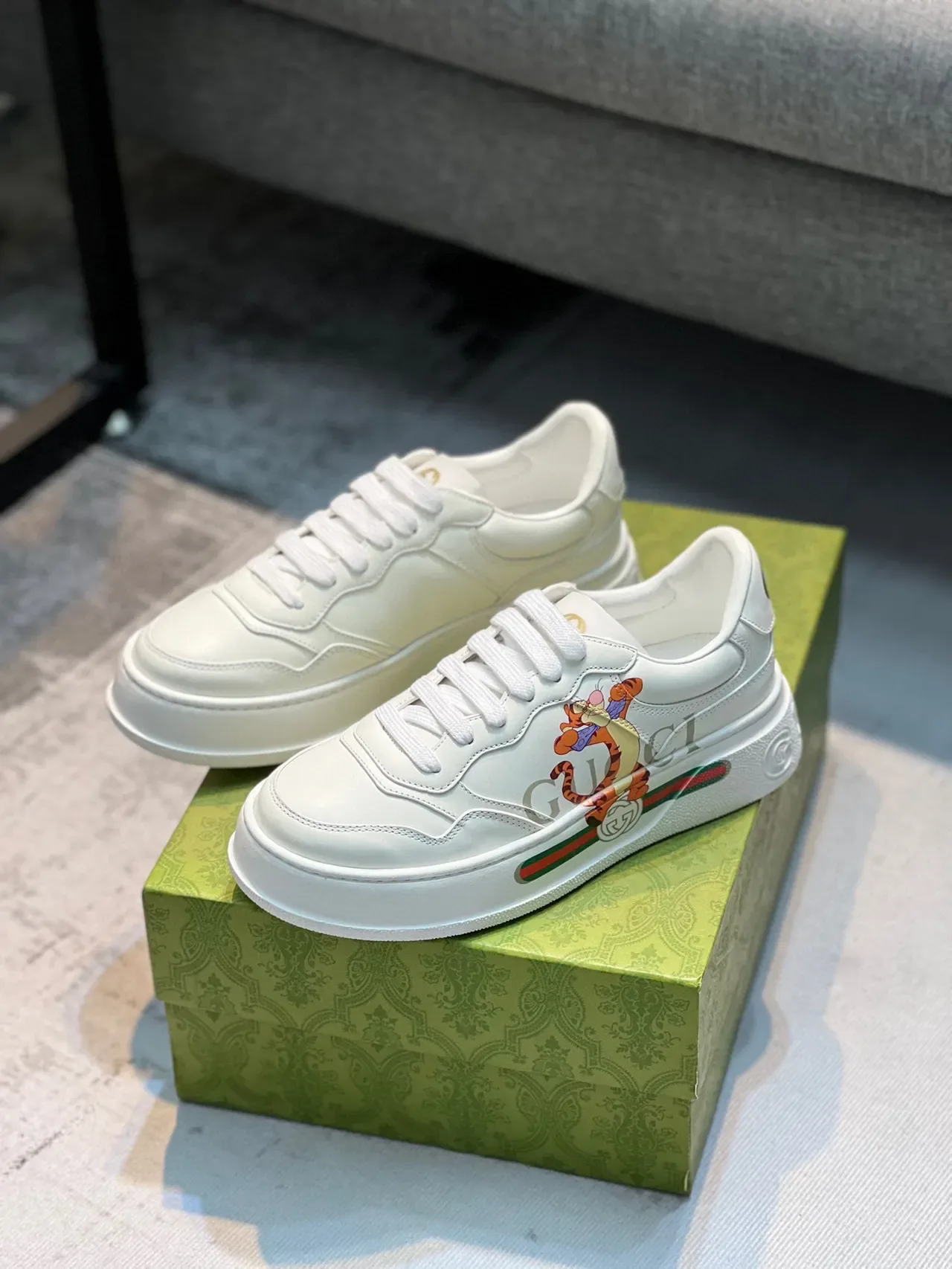 Gucci Ace Tigger Graphic सफेद लाइफस्टाइल स्नीकर 7