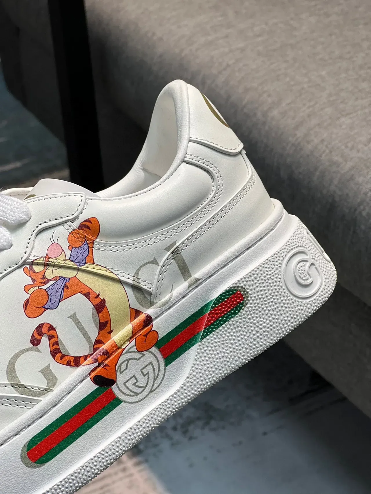 Gucci Ace Tigger Graphic सफेद लाइफस्टाइल स्नीकर 8