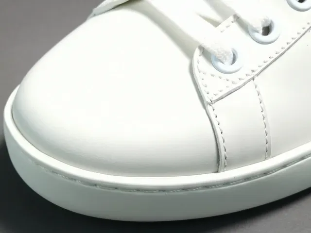 Gucci Ace حذاء أبيض أحمر أزرق بتصميم شعار أسلوب حياة 7