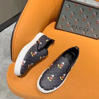 Gucci Ace x Disney Mickey Mouse 印花 套脚乐福鞋