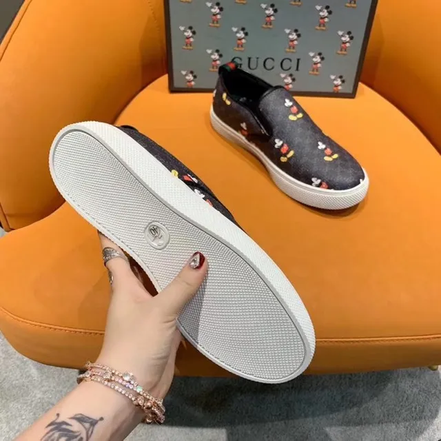 Gucci Ace x Disney Mickey Mouse Print Slip-On Loafers 8