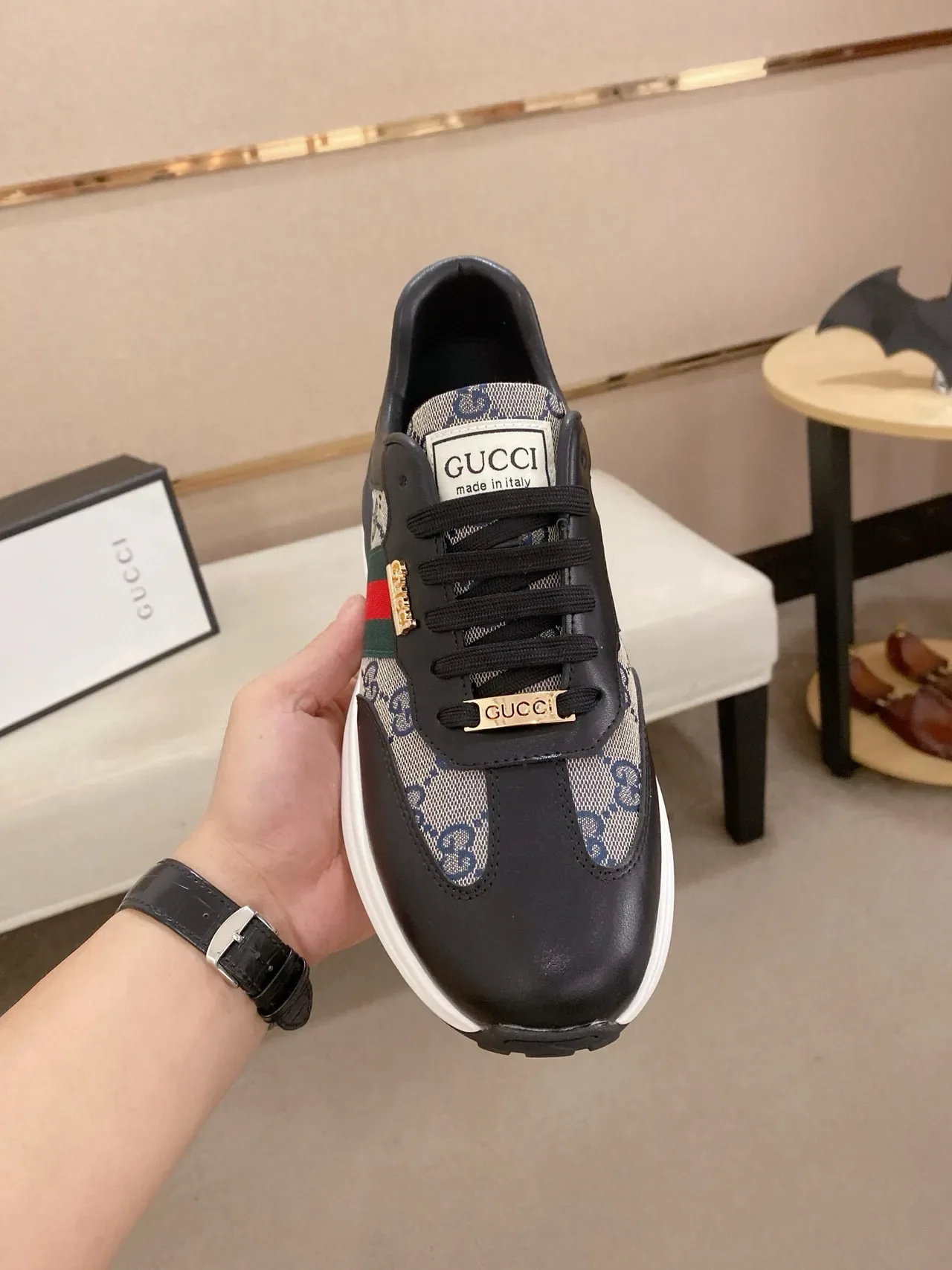 Gucci Preto Bege Couro E GG Monogram Tela Rayas Vermelho-Verde Web Tênis Lifestyle 2