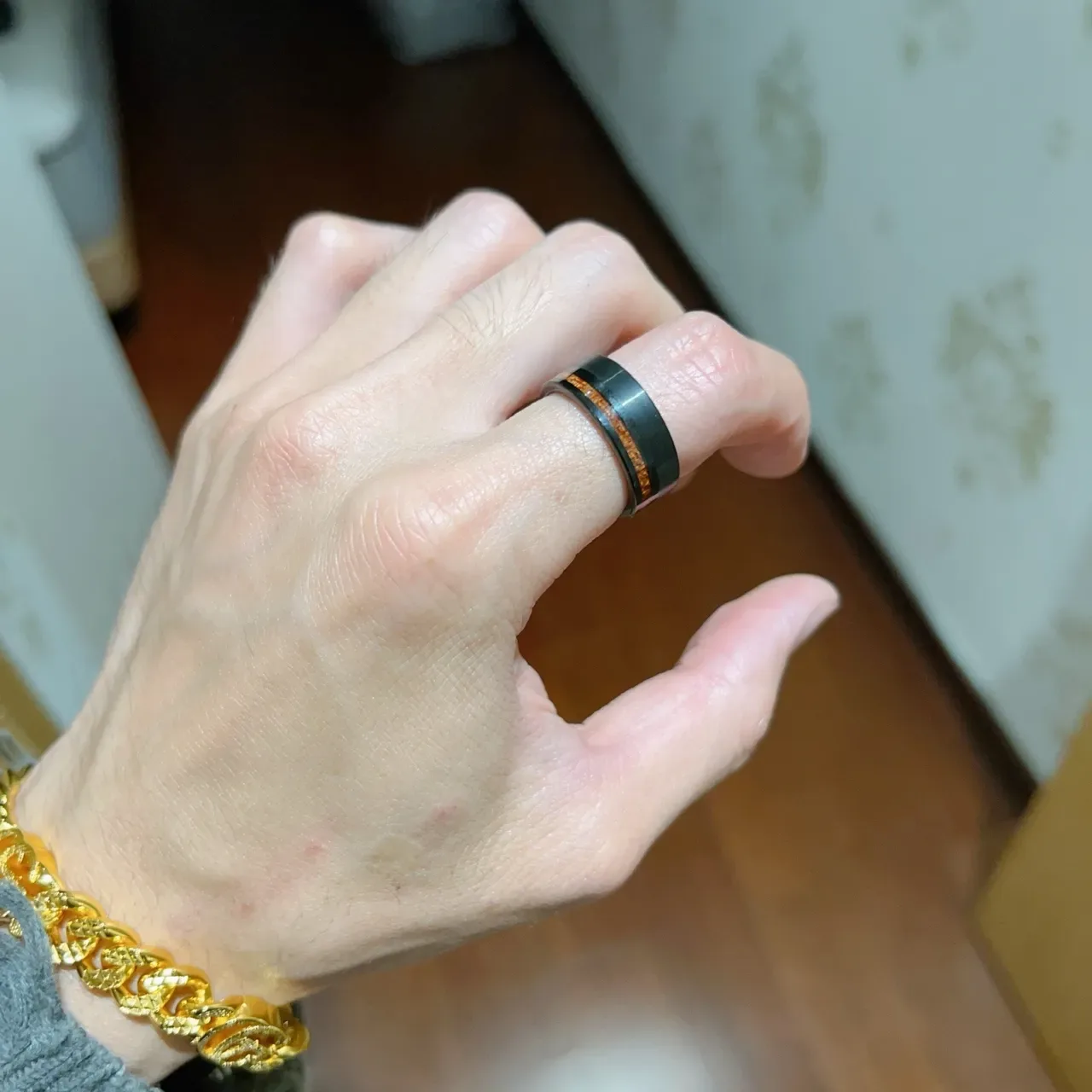 Gucci Black Brown Ceramic Or Metal Wood Inlay Accent Ring 2