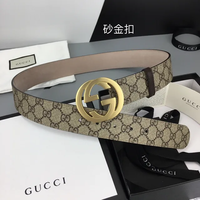Gucci Ceinture Double G Beige Or GG Supreme Toile Boucle Interlocking Ceinture en Cuir 2