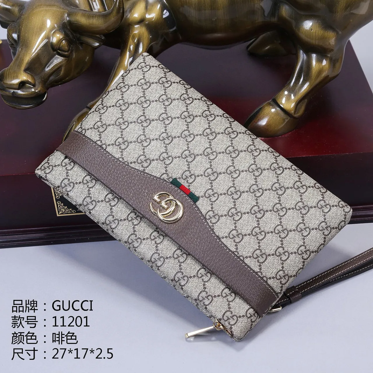 Gucci GG बेज ब्राउन मोनोग्राम कैनवास लेदर-ट्रिम्ड फ्लैप एनवेलप क्लच 6