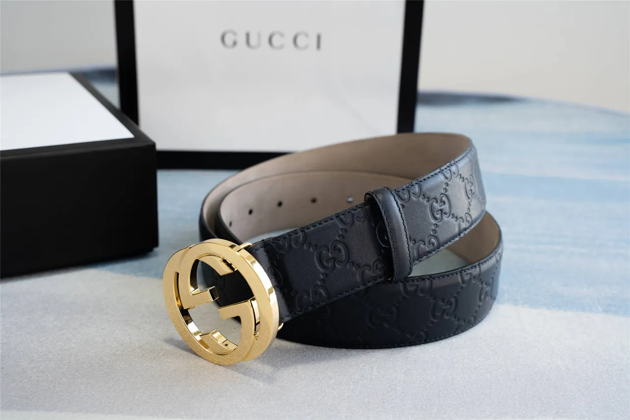 Gucci GG Marmont Black Gold Embossed Monogram Interlocking G Buckle Leather Belt 9