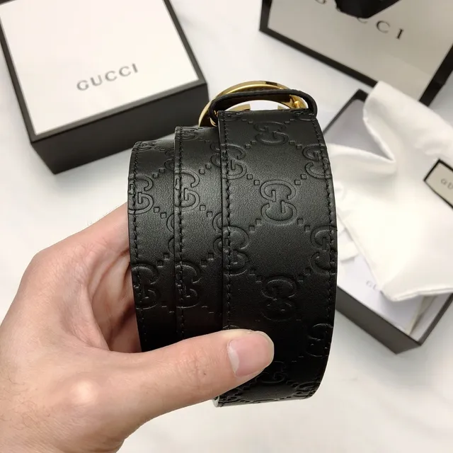 Gucci GG Marmont Noir Or Embossed Monogram Large Boucle Interlocking G Ceinture en Cuir 2