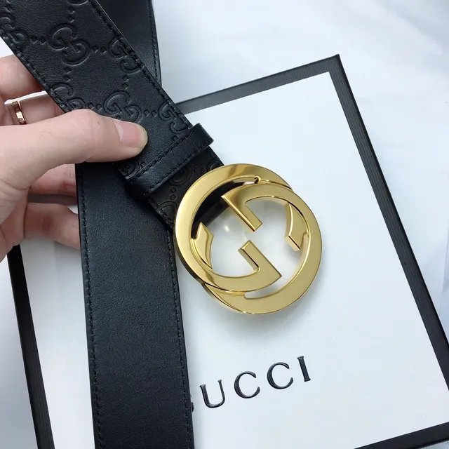 Gucci GG Marmont Noir Or Embossed Monogram Large Boucle Interlocking G Ceinture en Cuir 8