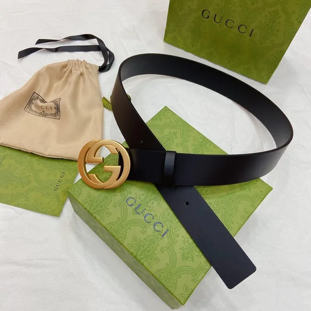 Gucci GG Marmont Ceinture en cuir boucle G entrelacée noire dorée mate 5
