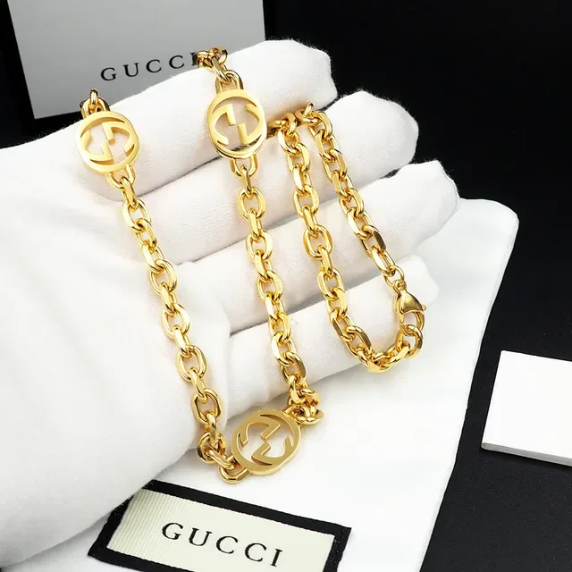 Gucci GG Marmont Interlocking G Logo Curb-Link Chain Collar 2