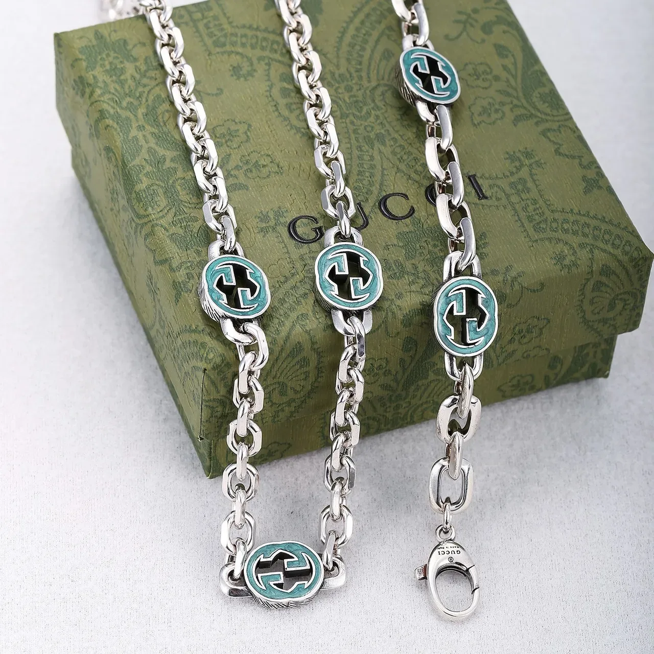 Gucci GG Marmont Silver Blue Curb Chain Three Circular Enamel Pendants Necklace 5