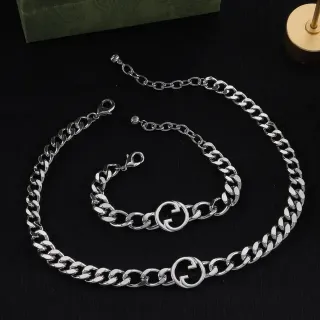 Gucci GG Marmont রূপালী Curb-Link Chain Interlocking G Logo Charm নেকলেস