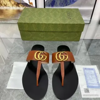 Gucci GG Marmont Sandálias Casuais Couro Tan Logo Dourado
